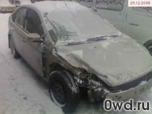 Битый автомобиль Ford Focus